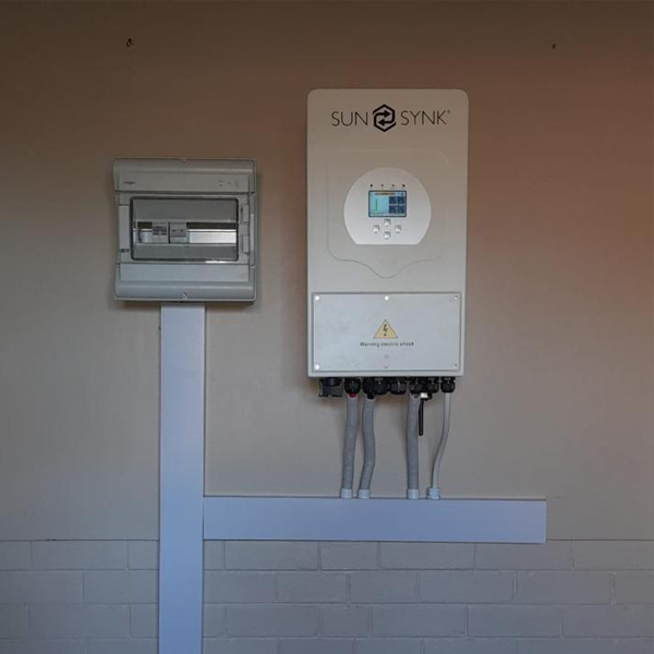 Wattron-Solar-Installation-Sheffield-Beach-Ballito-KZN-Charge-Controller.